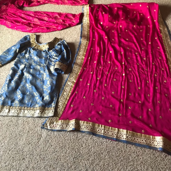 Indian suit - Picture 3 of 6
